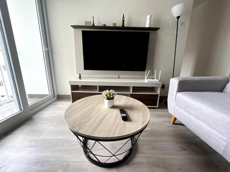 Luxury Apartment In Miraflores With Rooftop Pool Lima Bagian luar foto