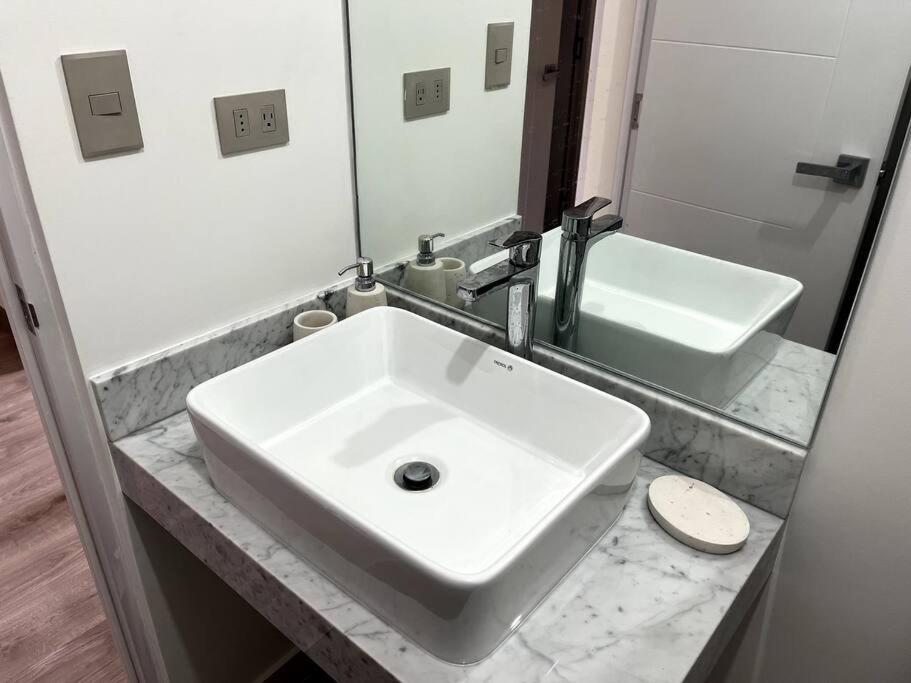 Luxury Apartment In Miraflores With Rooftop Pool Lima Bagian luar foto