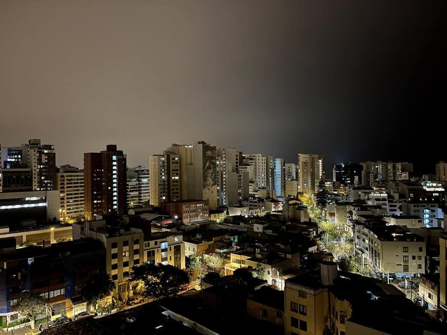 Luxury Apartment In Miraflores With Rooftop Pool Lima Bagian luar foto